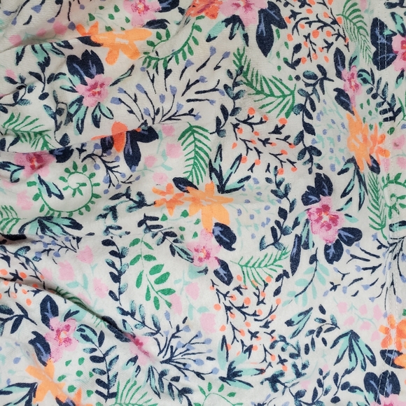 Oshkosh B'gosh Floral Skort - Picture 4 of 6